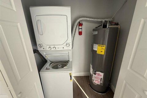 Touwnhouse à louer à Orlando, Floride: 2 chambres, 89.19 m2 № 2111155 - photo 5
