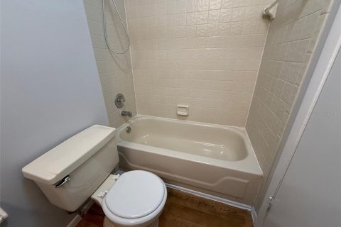 Touwnhouse à louer à Orlando, Floride: 2 chambres, 89.19 m2 № 2111155 - photo 9