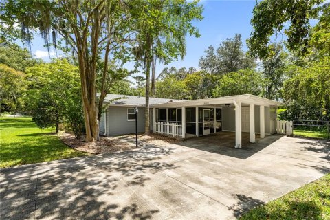 House in Ocala, Florida 3 bedrooms, 116.5 sq.m. № 1914998 - photo 22