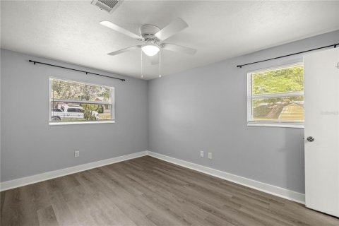 House in Ocala, Florida 3 bedrooms, 116.5 sq.m. № 1914998 - photo 15