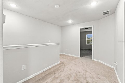 Touwnhouse à louer à Brandon, Floride: 2 chambres, 143.81 m2 № 2158008 - photo 9