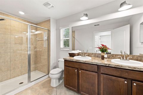 Touwnhouse à louer à Brandon, Floride: 2 chambres, 143.81 m2 № 2158008 - photo 11