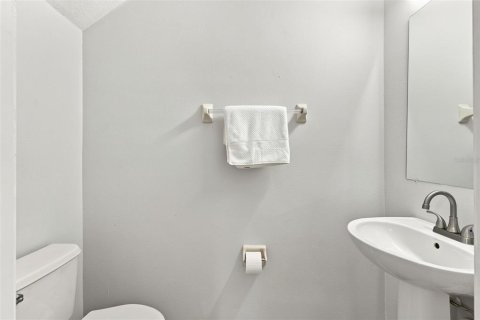 Touwnhouse à louer à Brandon, Floride: 2 chambres, 143.81 m2 № 2158008 - photo 17
