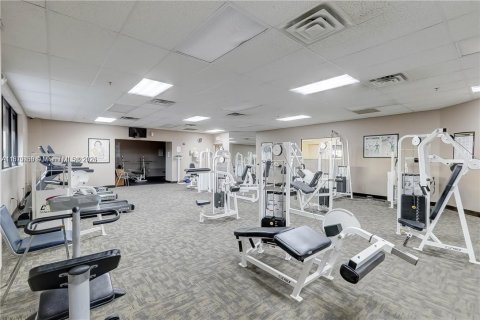 Condominio en venta en Pembroke Pines, Florida, 2 dormitorios, 97.55 m2 № 1921279 - foto 16