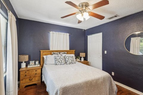 House in Clearwater, Florida 3 bedrooms, 95.88 sq.m. № 1821236 - photo 10