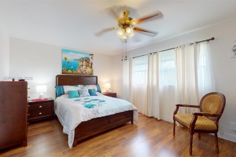 Condo in Margate, Florida, 2 bedrooms  № 1999483 - photo 28