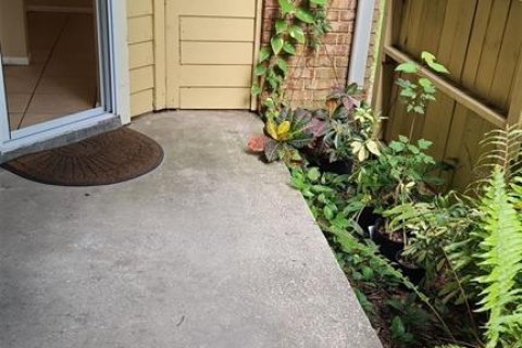 Copropriété à vendre à Tampa, Floride: 2 chambres, 95.41 m2 № 1810629 - photo 12
