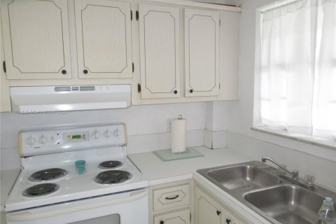 Condominio en alquiler en Hallandale Beach, Florida, 1 dormitorio, 74.32 m2 № 1966695 - foto 21