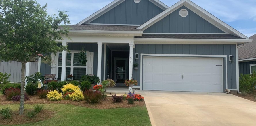 House in Freeport, Florida 3 bedrooms, 145.67 sq.m. № 562201