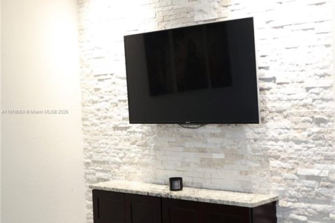 Купить виллу или дом в Плантация, Флорида 3 спальни, 139.35м2, № 1974379 - фото 5