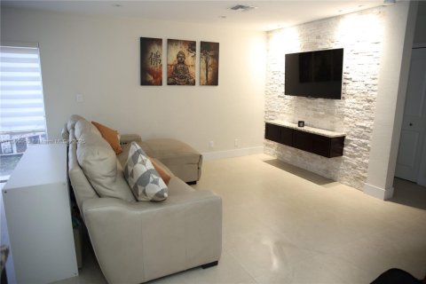 Купить виллу или дом в Плантация, Флорида 3 спальни, 139.35м2, № 1974379 - фото 6