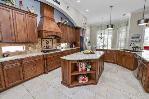 House in Lakeland, Florida 4 bedrooms, 318.84 sq.m. № 1533033 - photo 14