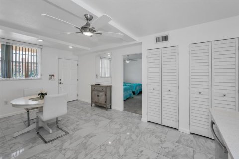 Copropriété à louer à Indian Shores, Floride: 2 chambres, 86.86 m2 № 2436762 - photo 23