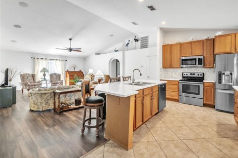 Casa en venta en Winter Haven, Florida, 3 dormitorios, 172.52 m2 № 1875784 - foto 6
