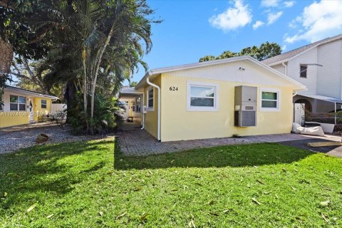 Купить коммерческую недвижимость в Форт-Лодердейл, Флорида 127.83м2, № 2044443 - фото 20