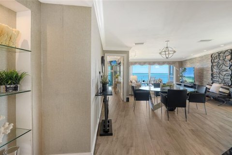 Copropriété à vendre à Longboat Key, Floride: 3 chambres, 122.91 m2 № 2101788 - photo 4