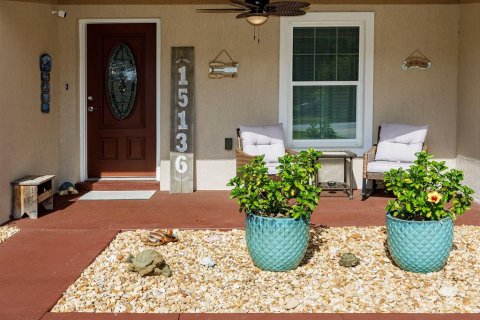 House in Summerfield, Florida 3 bedrooms, 163.79 sq.m. № 2109099 - photo 6