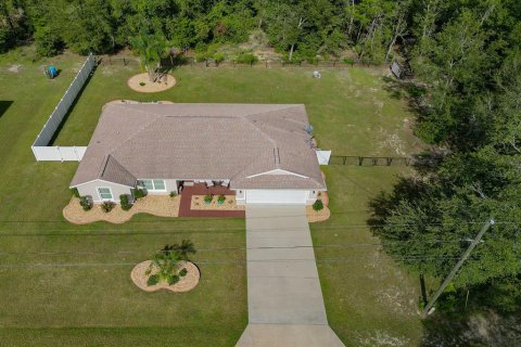 House in Summerfield, Florida 3 bedrooms, 163.79 sq.m. № 2109099 - photo 5