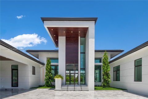 Casa en venta en Plantation, Florida, 4 dormitorios № 1992855 - foto 7