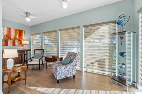 House in Wellington, Florida 3 bedrooms, 185.9 sq.m. № 2158199 - photo 19