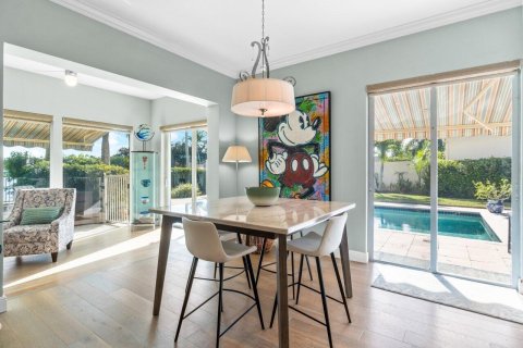 House in Wellington, Florida 3 bedrooms, 185.9 sq.m. № 2158199 - photo 12