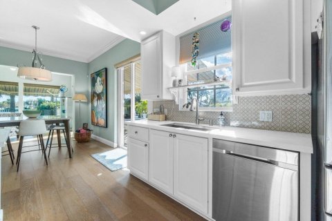 House in Wellington, Florida 3 bedrooms, 185.9 sq.m. № 2158199 - photo 10