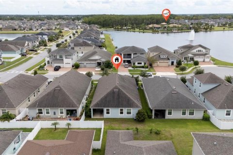 Casa en venta en Kissimmee, Florida, 4 dormitorios, 212 m2 № 1917647 - foto 22