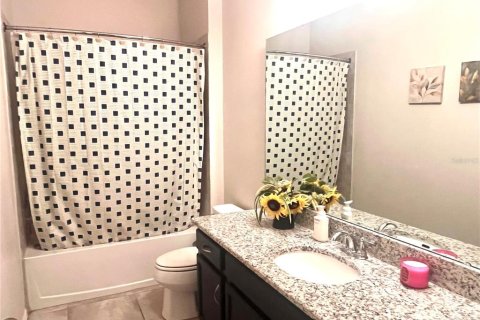 Casa en venta en Kissimmee, Florida, 4 dormitorios, 212 m2 № 1917647 - foto 13