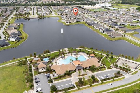 Casa en venta en Kissimmee, Florida, 4 dormitorios, 212 m2 № 1917647 - foto 20