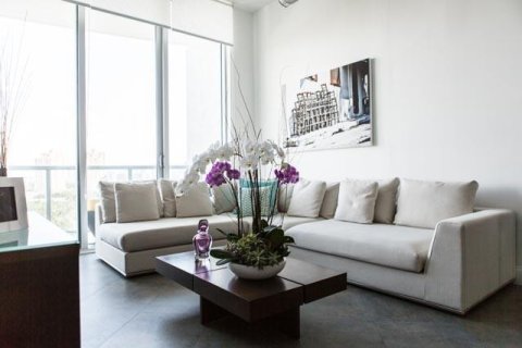 Condo in Aventura, Florida, 3 bedrooms № 2260337 - photo 3
