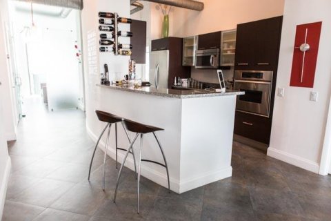 Condo in Aventura, Florida, 3 bedrooms № 2260337 - photo 9