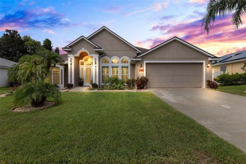 Casa en venta en Deltona, Florida, 3 dormitorios, 198.25 m2 № 1880806 - foto 2