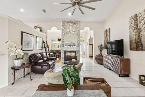 Casa en venta en Deltona, Florida, 3 dormitorios, 198.25 m2 № 1880806 - foto 15