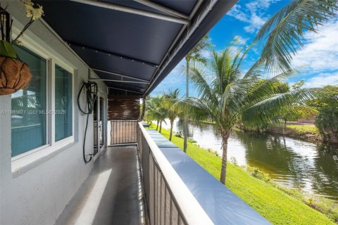 Condominio en venta en Hialeah, Florida, 2 dormitorios, 94.76 m2 № 2046589 - foto 29