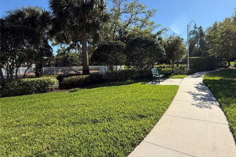 House in Bradenton, Florida 3 bedrooms, 256.41 sq.m. № 2103229 - photo 30
