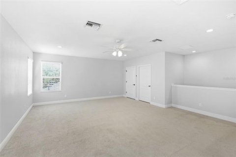House in Bradenton, Florida 3 bedrooms, 256.41 sq.m. № 2103229 - photo 16