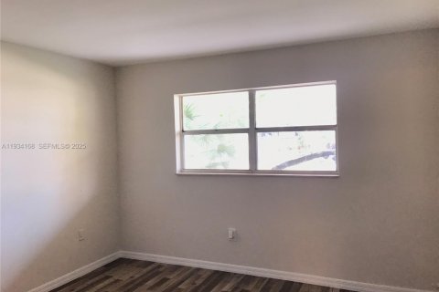 Снять в аренду кондоминиум в Майами, Флорида 2 спальни, 139.54м2, № 1992498 - фото 13