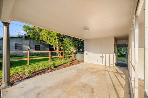 House in Ocala, Florida 2 bedrooms, 114.55 sq.m. № 1853310 - photo 17