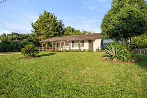 House in Ocala, Florida 2 bedrooms, 114.55 sq.m. № 1853310 - photo 3