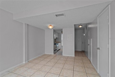 Adosado en alquiler en Tampa, Florida, 2 dormitorios, 80.82 m2 № 1900249 - foto 10