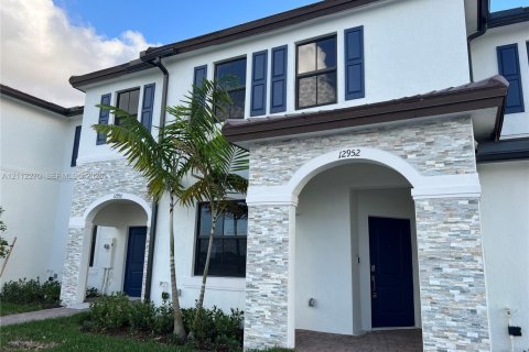 Villa ou maison à louer à Homestead, Floride: 3 chambres, 149.76 m2 № 2432266 - photo 12