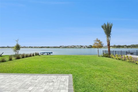 Villa ou maison à vendre à Orlando, Floride: 4 chambres, 320.7 m2 № 2223702 - photo 3