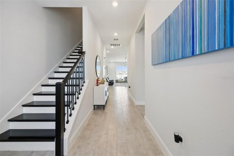 Villa ou maison à vendre à Orlando, Floride: 4 chambres, 320.7 m2 № 2223702 - photo 13