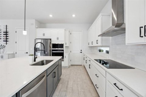 Villa ou maison à vendre à Orlando, Floride: 4 chambres, 320.7 m2 № 2223702 - photo 7