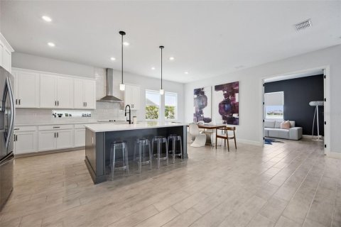 Villa ou maison à vendre à Orlando, Floride: 4 chambres, 320.7 m2 № 2223702 - photo 9