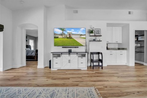 Casa en venta en Brooksville, Florida, 4 dormitorios, 184.97 m2 № 1901526 - foto 21