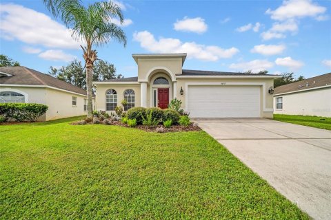 Casa en venta en Brooksville, Florida, 4 dormitorios, 184.97 m2 № 1901526 - foto 1