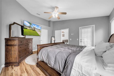 Casa en venta en Brooksville, Florida, 4 dormitorios, 184.97 m2 № 1901526 - foto 24