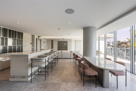 Condominio en venta en Bay Harbor Islands, Florida, 3 dormitorios, 170.01 m2 № 2032981 - foto 26