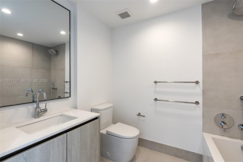 Condominio en venta en Bay Harbor Islands, Florida, 3 dormitorios, 170.01 m2 № 2032981 - foto 18